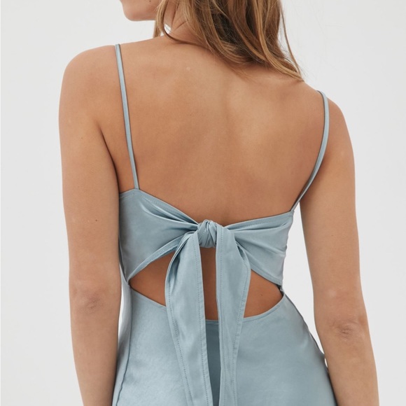 Urban Outfitters Judith dress - Picture 2 of 7